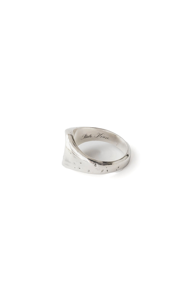 STATE HOUSE (OVAL SIGNET RING / HAMMERED) - OJ-AC02 – OLD