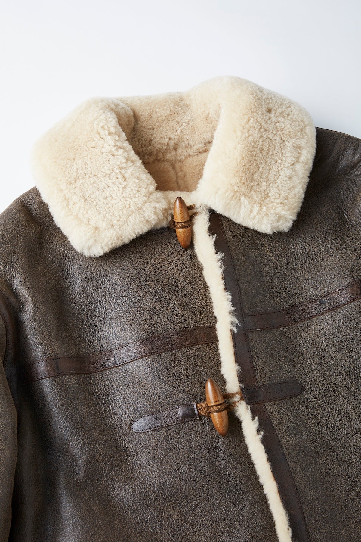 DISTRESSED SHEARLING IRVINE COAT - 242OJ-JK24