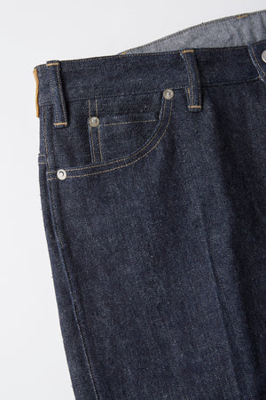 SADDLE STRAIGHT JEAN TROUSER "945" - 251OJ-PT20