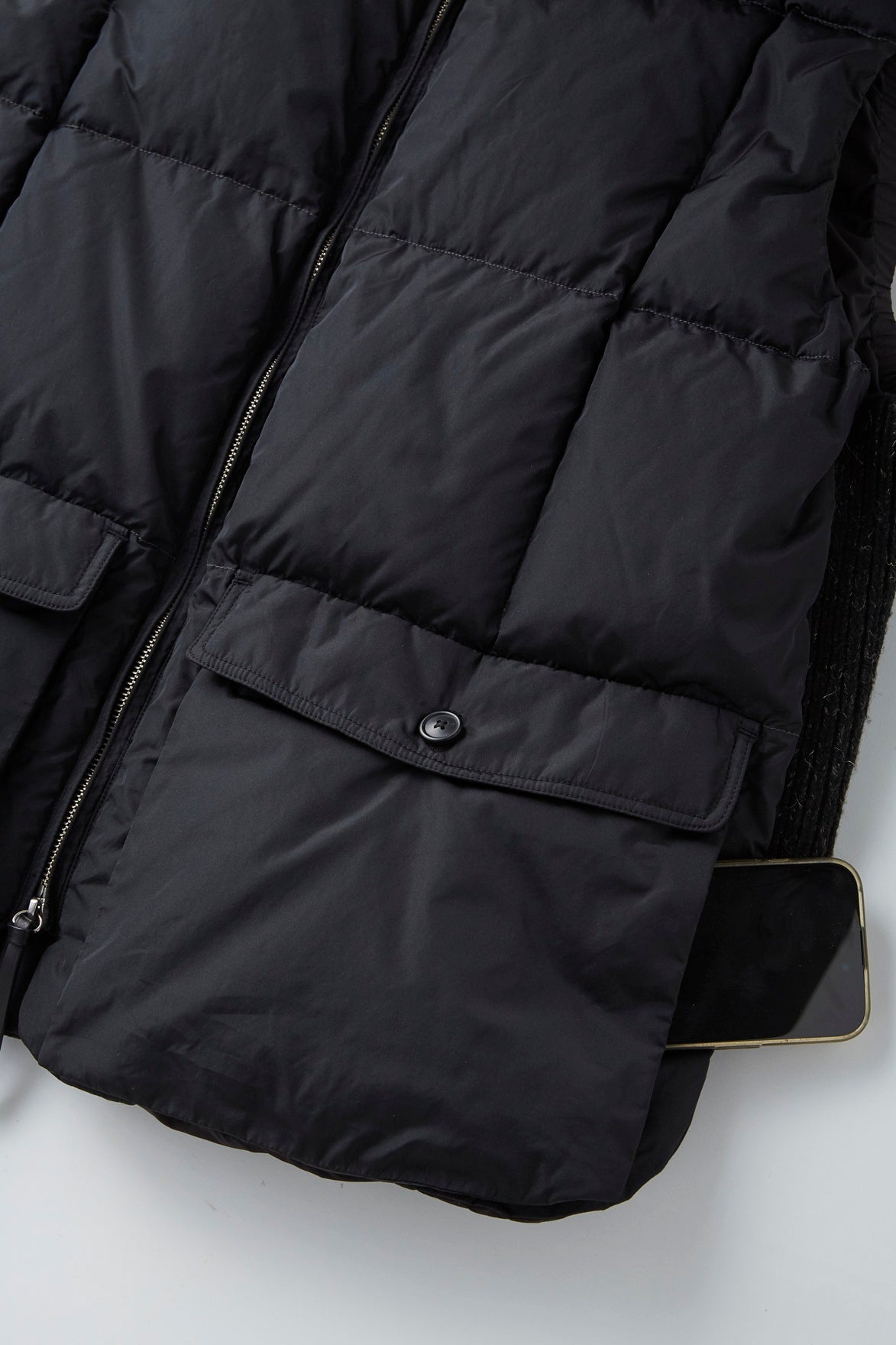 HIGH-COUNT SILK PUFF VEST - 252OJ-VT02