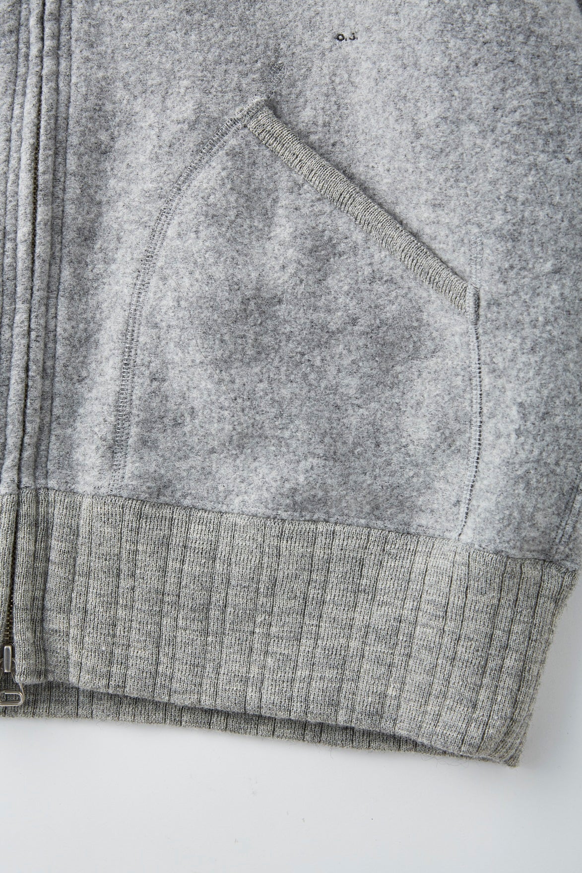 ZIP-FRONT ATHLETIC HOODIE - 252OJ-CT06