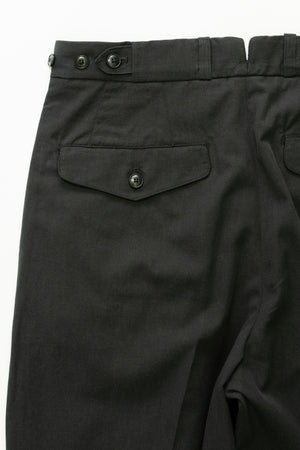 <SPOT>DOUBLE-PLEATED BUGS TROUSER - 241OJ-PT26