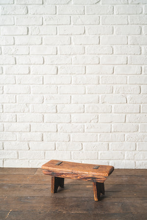 EARLY PRIMITIVE STOOL